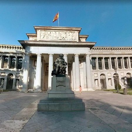 Apartamentos Torr Av America - Lopez De Hoyos - Chamartin Madrid Eksteriør billede