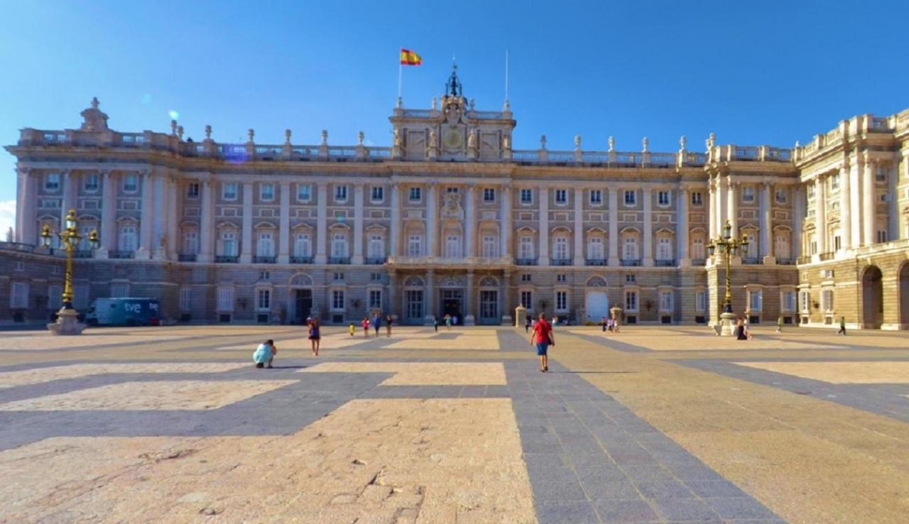 Apartamentos Torr Av America - Lopez De Hoyos - Chamartin Madrid Eksteriør billede