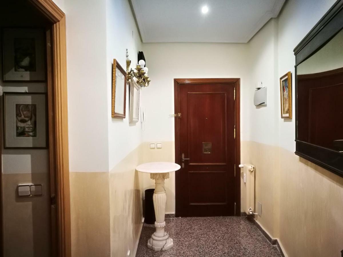 Apartamentos Torr Av America - Lopez De Hoyos - Chamartin Madrid Eksteriør billede