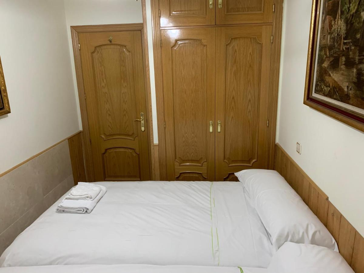 Apartamentos Torr Av America - Lopez De Hoyos - Chamartin Madrid Eksteriør billede