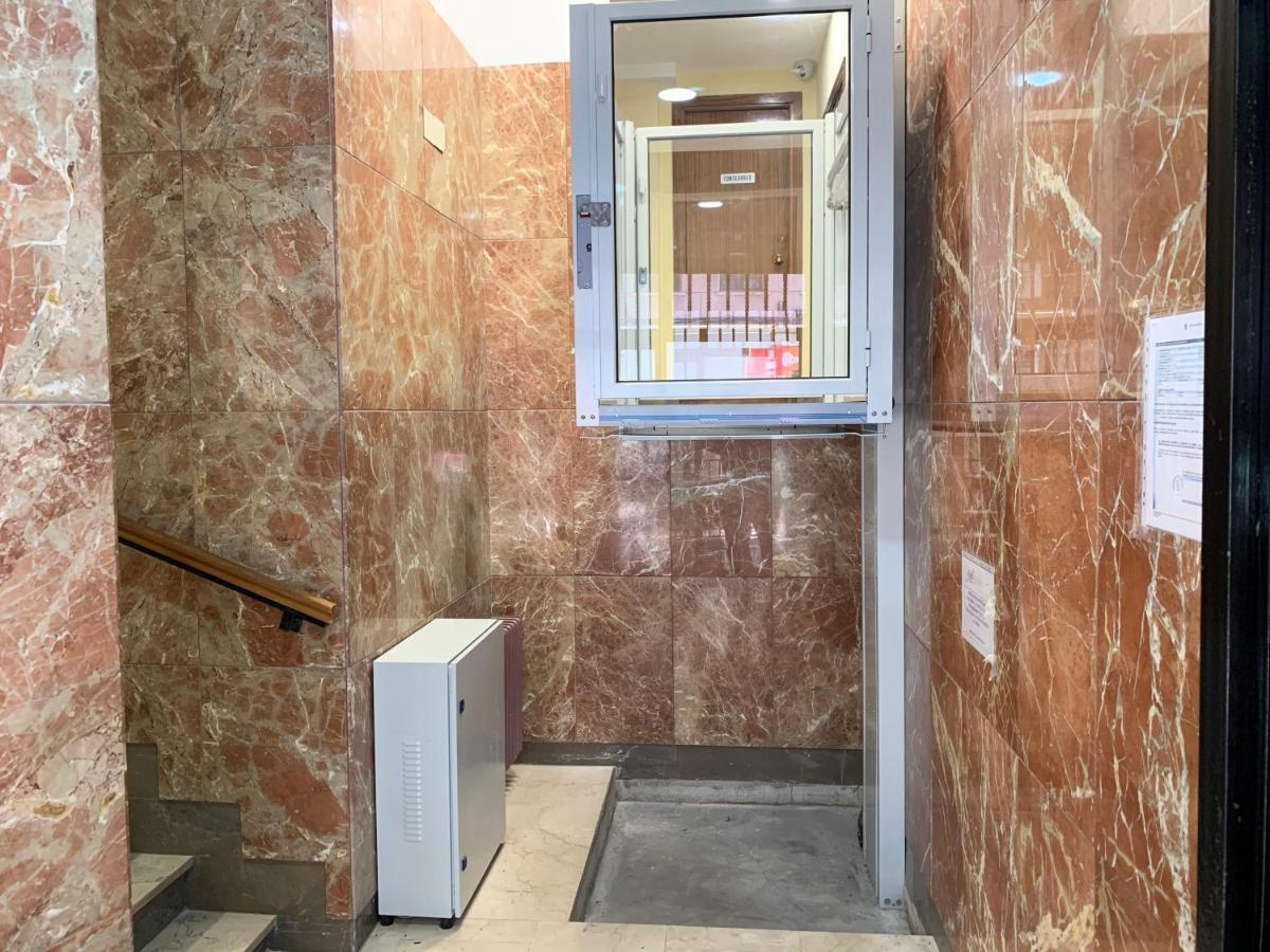 Apartamentos Torr Av America - Lopez De Hoyos - Chamartin Madrid Eksteriør billede