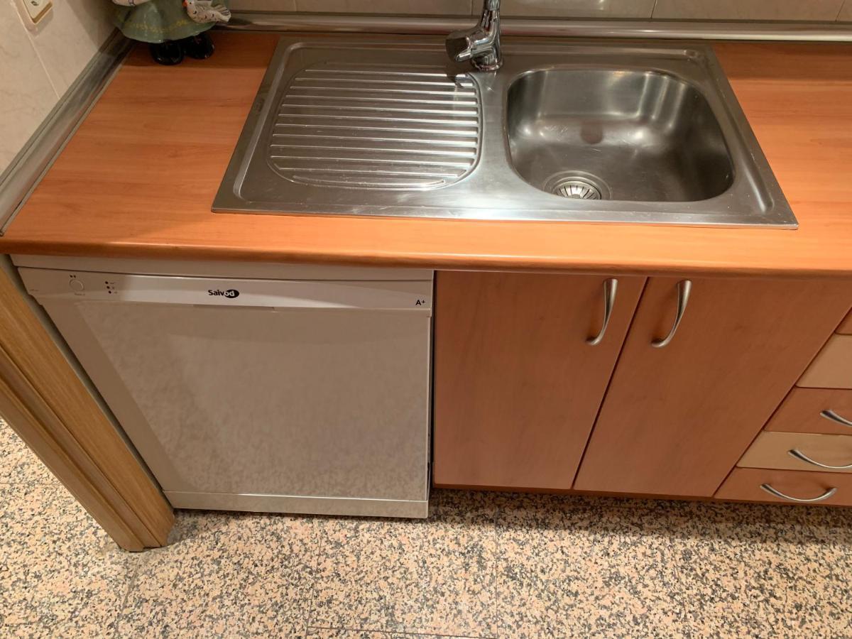 Apartamentos Torr Av America - Lopez De Hoyos - Chamartin Madrid Eksteriør billede