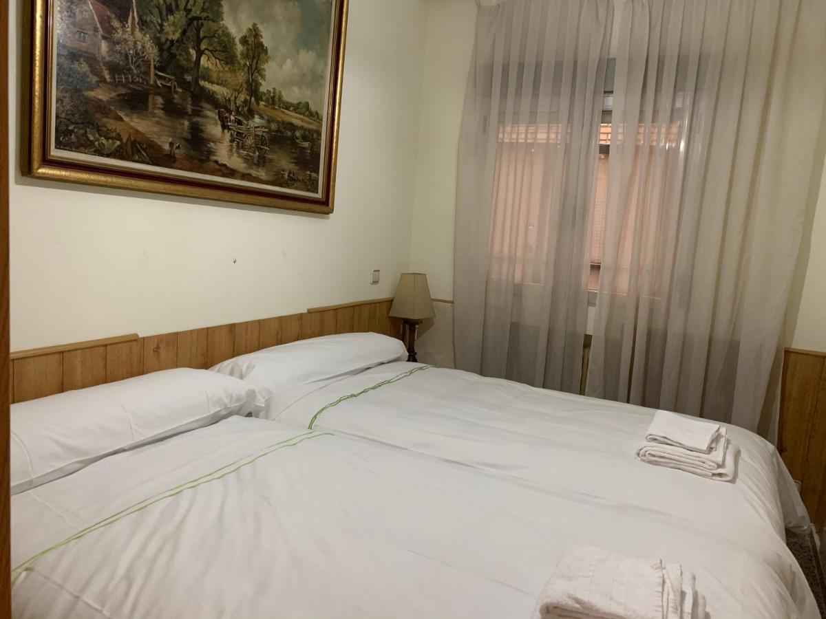 Apartamentos Torr Av America - Lopez De Hoyos - Chamartin Madrid Eksteriør billede