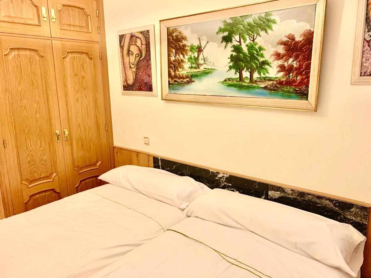 Apartamentos Torr Av America - Lopez De Hoyos - Chamartin Madrid Eksteriør billede