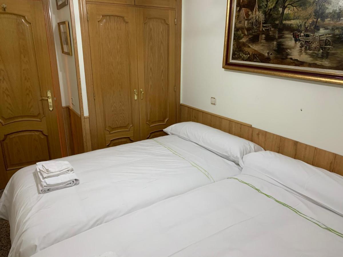 Apartamentos Torr Av America - Lopez De Hoyos - Chamartin Madrid Eksteriør billede